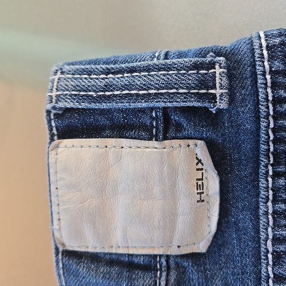 Helix - Picture 8 of 15